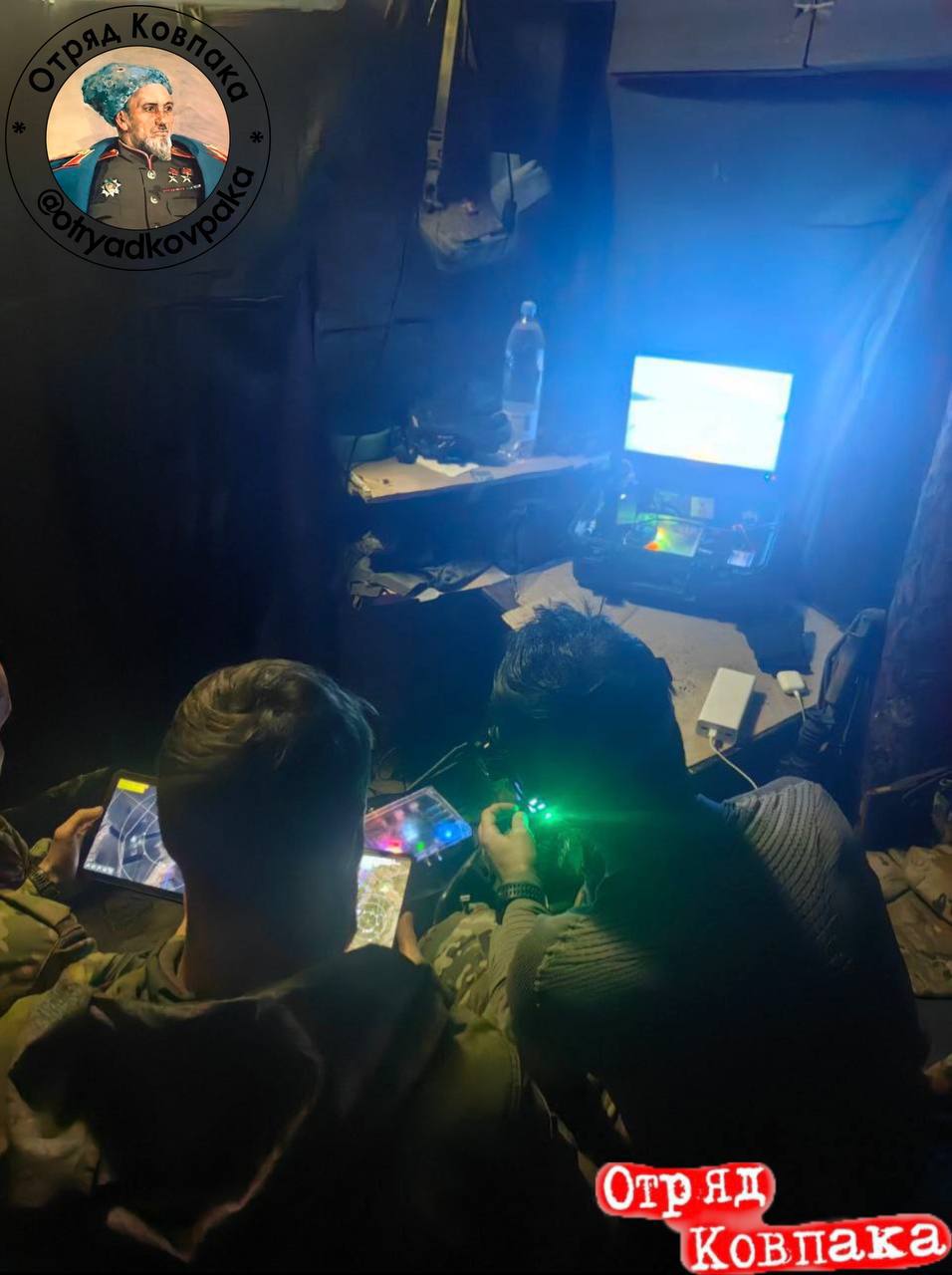 ⚙️Ласточка наших парней на оптоволокне идет на таран⚙️. Тяжелый дрон ВСУ 🇺🇦искал цель, а нашел свой последний полет.