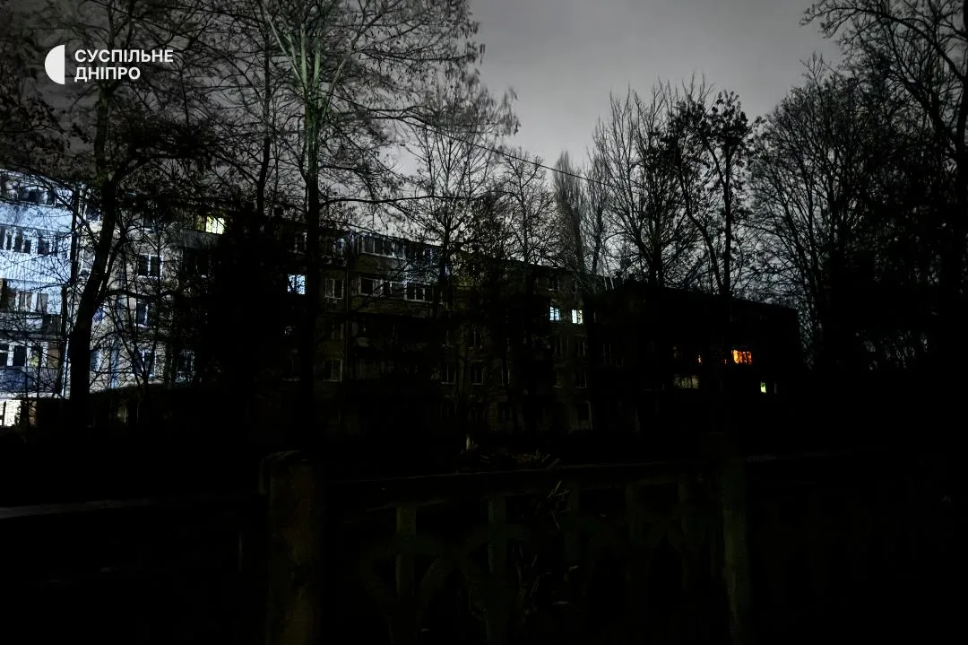 ‼️ В Днепропетровске и Запорожье после вчерашнего налёта БПЛА полностью обесточены области, отсутствуют свет, мобильн...