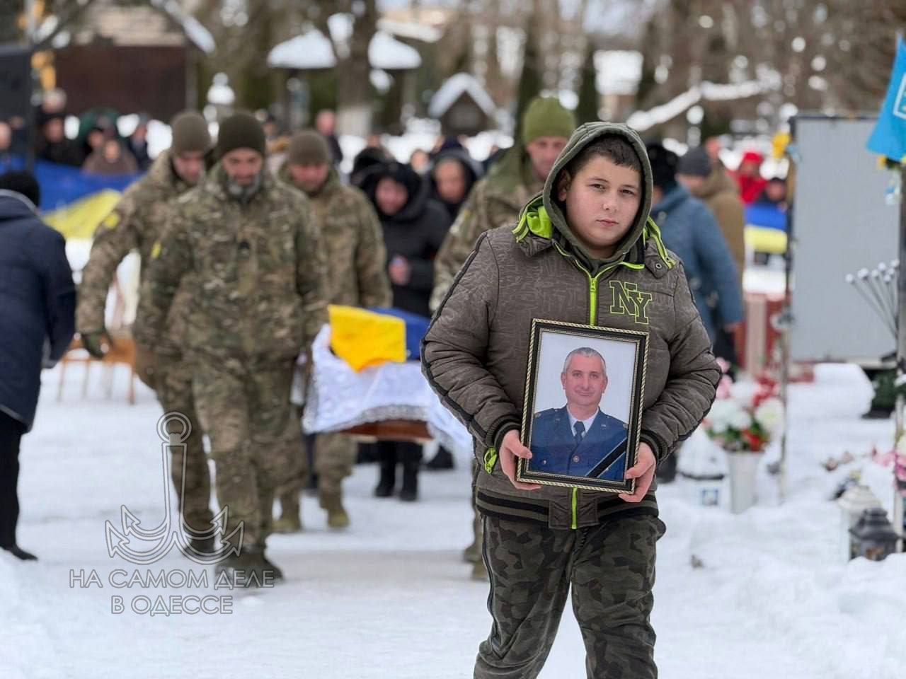 ❗️ФСБ задержала пособника киллера, который совершил покушение на генерал-лейтенанта МО РФ Владимира Алексеева