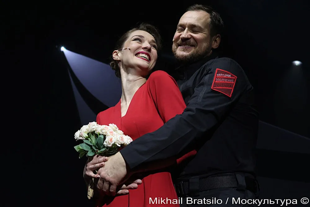 Вчера в московском Театре РОСТА в Царицыно состоялся ещё один спектакль "Дорога", созданный по мотивам, в том числе,...