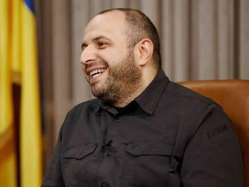 🇺🇦 Просроченный наркоман назначил своего подельника по коррупционным схемам Рустема Умерова главой Службы внешней раз…